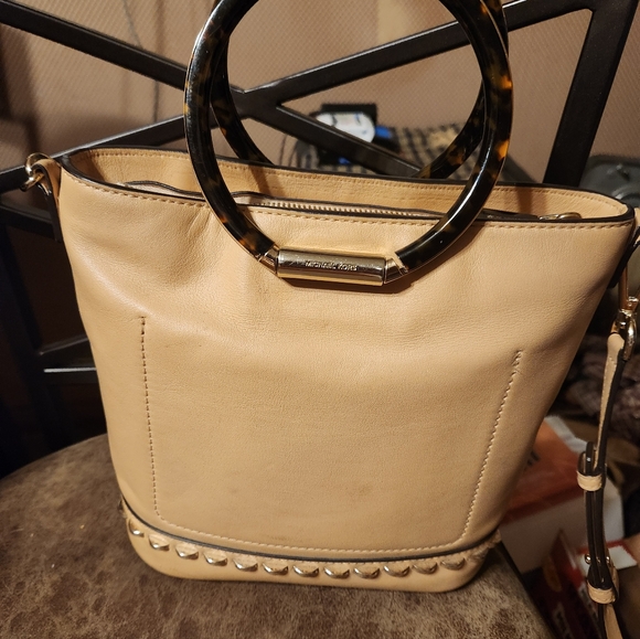 Michael Kors Herron Bucket Crossbody Bag - Picture 3 of 6